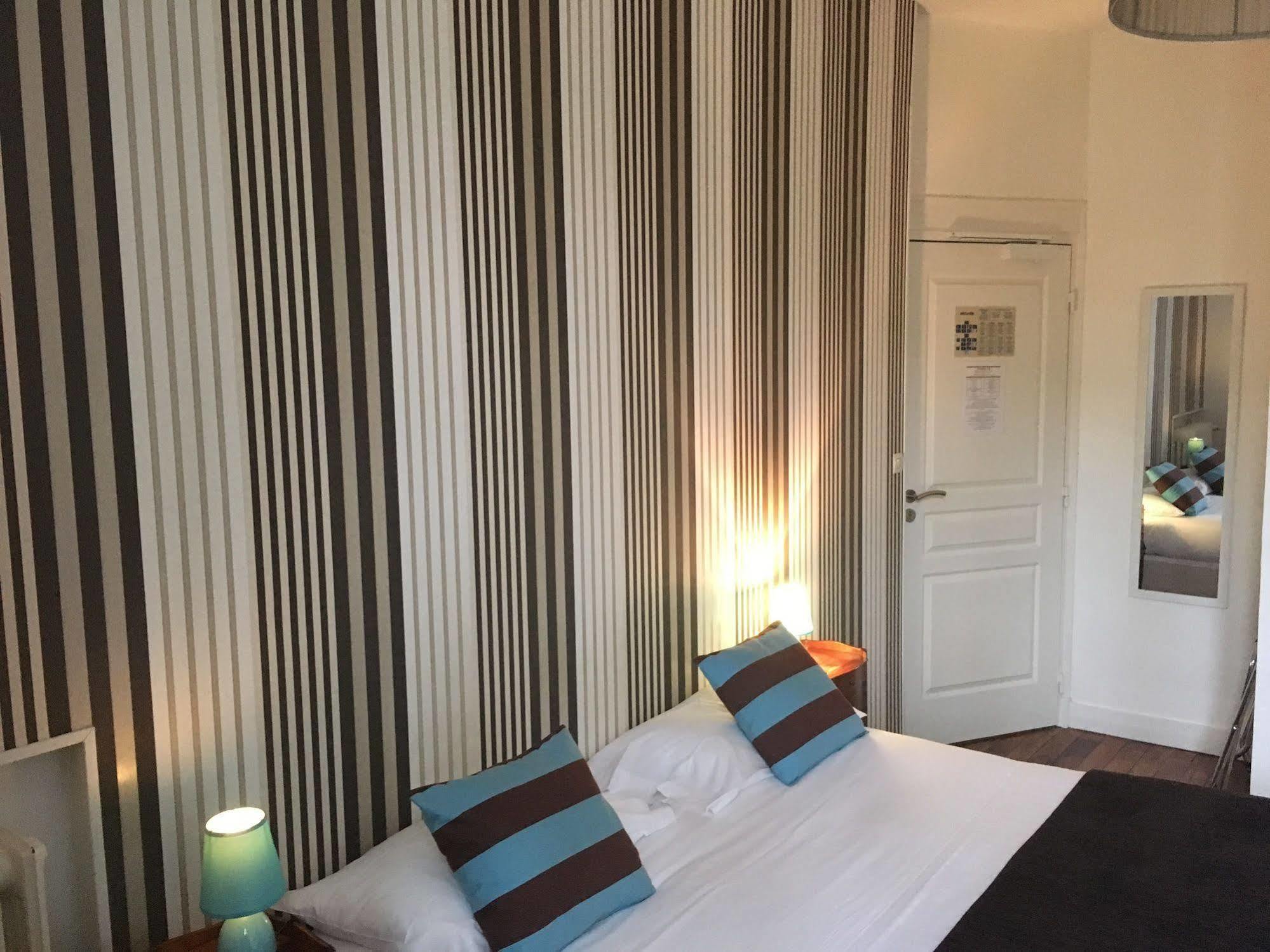 Hotel Val De Loire تور المظهر الخارجي الصورة